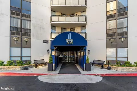 205 E Joppa Rd #304, Towson, MD 21286