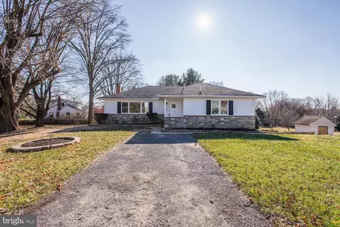 Exterior - 5303 Emory Rd, Upperco, MD 21155 photo 2 of 12