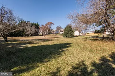 Exterior - 5303 Emory Rd, Upperco, MD 21155 photo 5 of 12