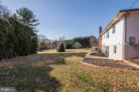 Exterior - 5303 Emory Rd, Upperco, MD 21155 photo 10 of 12