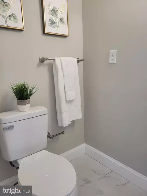 Bath - 5303 Emory Rd, Upperco, MD 21155 photo 2 of 4