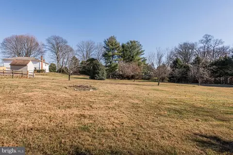 Exterior - 5303 Emory Rd, Upperco, MD 21155 photo 6 of 12