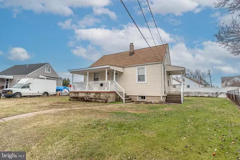 526 Bayside Dr, Dundalk, MD 21222 photo 21