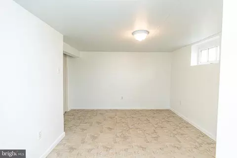 526 Bayside Dr, Dundalk, MD 21222 photo 16