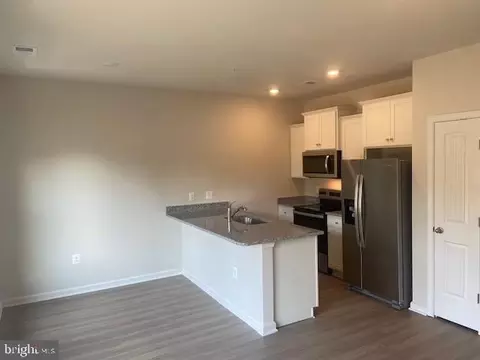 8159 Bartholomew Ct, Baltimore, MD 21206 photo 7