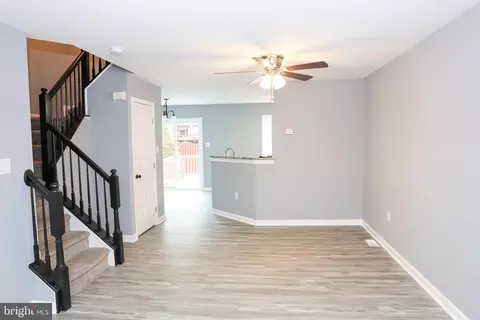 Entry Way - 15 Gemstone, Baltimore, MD 21244 photo 1 of 4