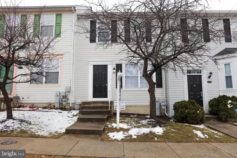 15 Gemstone, Baltimore, MD 21244