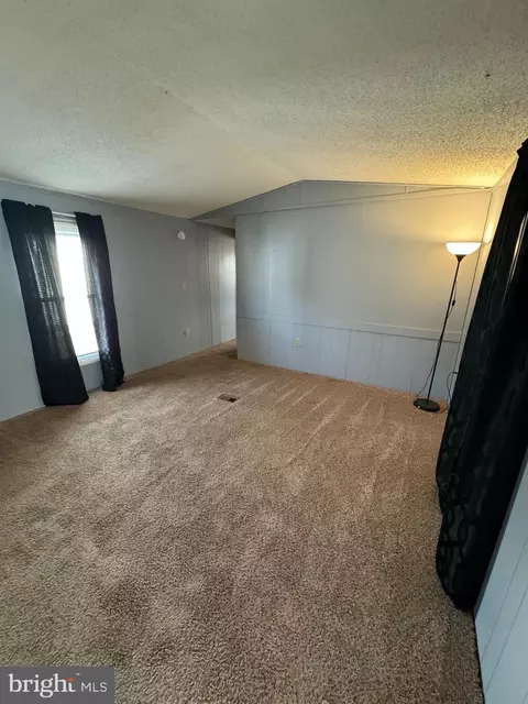 114 Cowhide Cir, Middle River, MD 21220 photo 13
