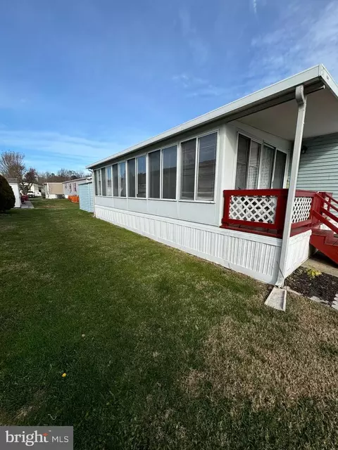 114 Cowhide Cir, Middle River, MD 21220 photo 4