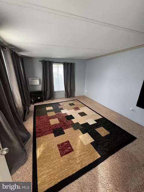 114 Cowhide Cir, Middle River, MD 21220 photo 10