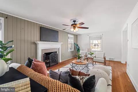 1017 Regester, Idlewylde, MD 21239 photo 9