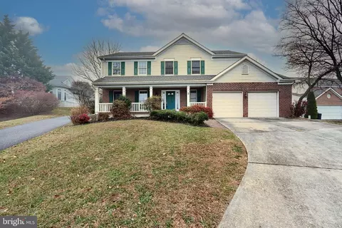 7 Edgerton Ct, Parkville, MD 21234