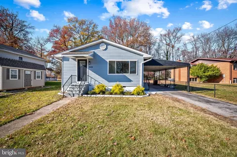 1626 Hopewell Ave, Essex, MD 21221