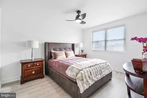Bedroom - 5416 Whitlock Rd, Baltimore, MD 21229 photo 4 of 9