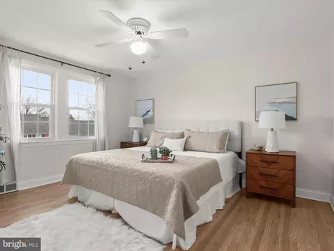 Bedroom - 317 Overbrook Rd, Baltimore, MD 21212 photo 1 of 4