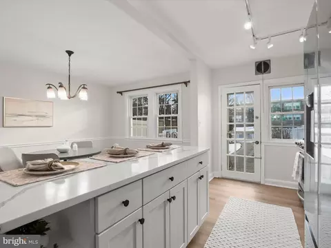 Kitchen - 317 Overbrook Rd, Baltimore, MD 21212 photo 6 of 7