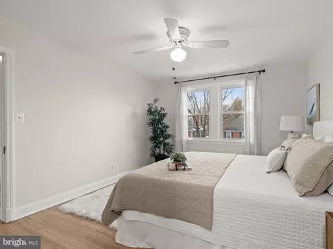 Bedroom - 317 Overbrook Rd, Baltimore, MD 21212 photo 3 of 4