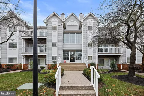 9 Kilcolman Ct #104, Lutherville Timonium, MD 21093