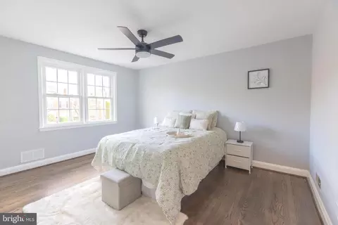 Bedroom - 144 Stevenson Ln, Baltimore, MD 21212 photo 2 of 6