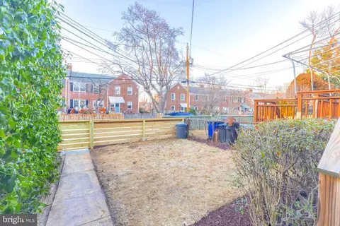 Exterior - 144 Stevenson Ln, Baltimore, MD 21212 photo 5 of 5