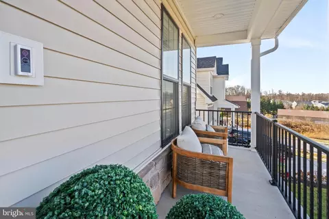 7803 Ava Rose Dr, Nottingham, MD 21236 photo 2