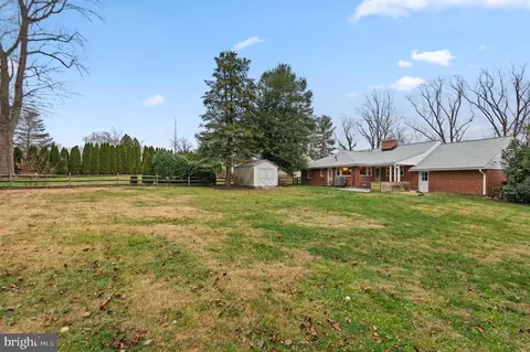 412 Range Rd, Towson, MD 21204 photo 3