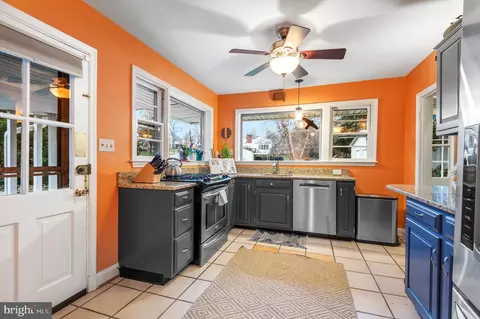 412 Range Rd, Towson, MD 21204 photo 8