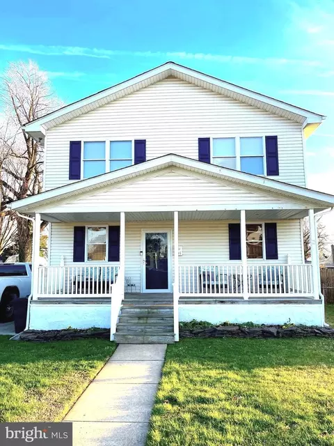 206 Ashwood Rd, Dundalk, MD 21222