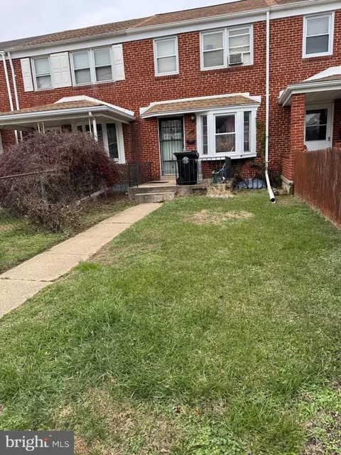 806 N Marlyn Ave, Essex, MD 21221