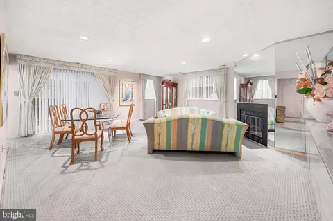 Living - 9 A Pipe Hill Ct #9A, Baltimore, MD 21209 photo 1 of 1