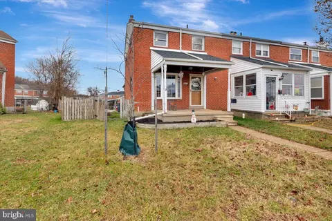 8027 Wallace Rd, Dundalk, MD 21222