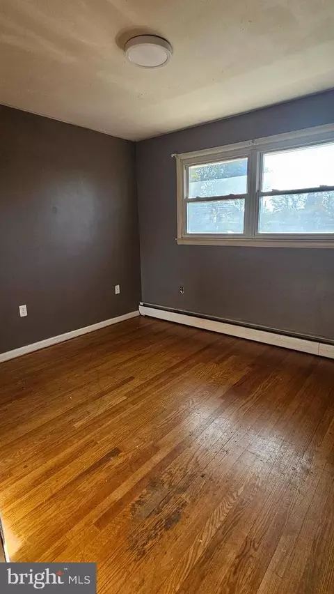 8440 Coco Rd, Rosedale, MD 21237 photo 9