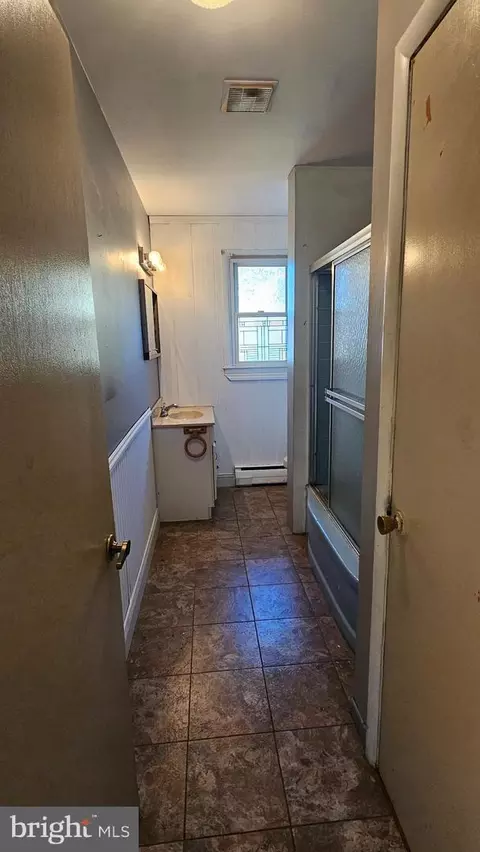 8440 Coco Rd, Rosedale, MD 21237 photo 6