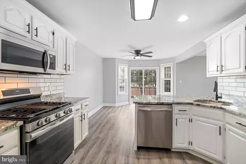 9109 Cove Point Rd, Sparrows Point, MD 21219 photo 11