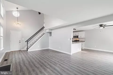 9109 Cove Point Rd, Sparrows Point, MD 21219 photo 6