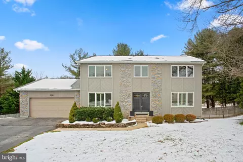 3752 Spring Lake Ln, Owings Mills, MD 21117
