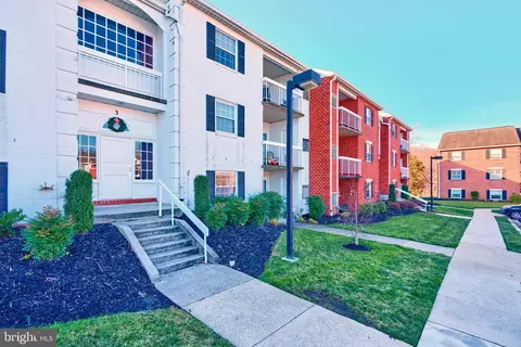 3 Belmullet Ct #302, Lutherville Timonium, MD 21093