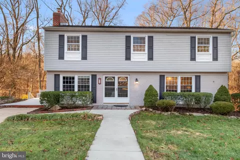 38 Stillway Ct, Cockeysville, MD 21030