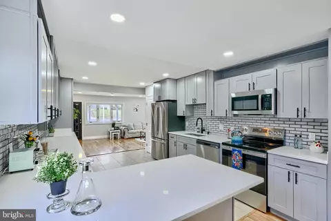 709 Fuselage Ave, Middle River, MD 21220 photo 15
