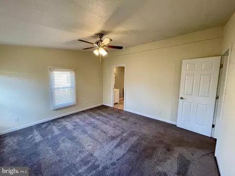 1 Cypress Ln, Middle River, MD 21220 photo 10