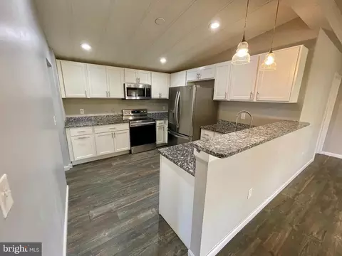 1 Cypress Ln, Middle River, MD 21220 photo 26