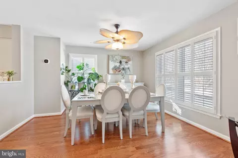 Dining - 7405 Plainview, Rosedale, MD 21237 photo 4 of 5