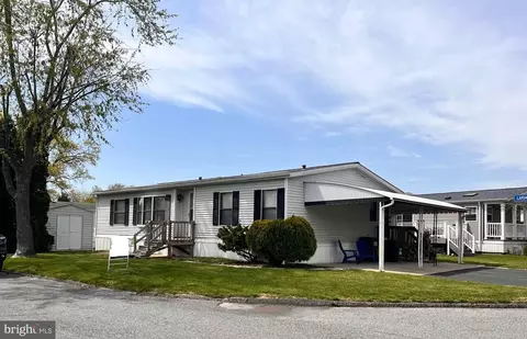 100 Roundup Rd, Middle River, MD 21220