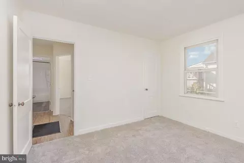 Bedroom - 1239 Willow Rd, Dundalk, MD 21222 photo 5 of 7
