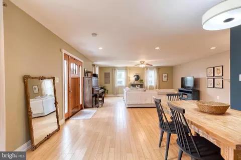 2726 Paper Mill Rd, Phoenix, MD 21131 photo 2