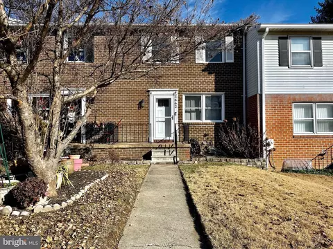 3662 Double Rock Ln, Parkville, MD 21234