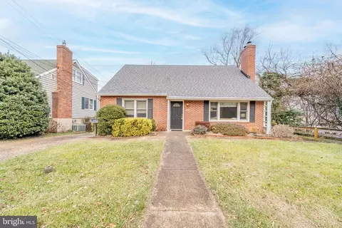525 Rolling, Catonsville, MD 21228