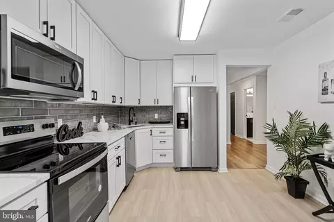 2147 A Woodbox Ln #2147A, Baltimore, MD 21209 photo 14