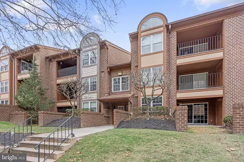 2147 A Woodbox Ln #2147A, Baltimore, MD 21209 photo 2