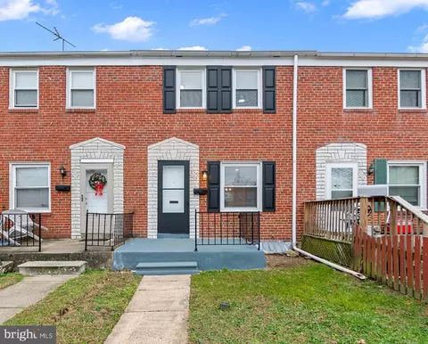 2106 Coralthorn Rd, Middle River, MD 21220